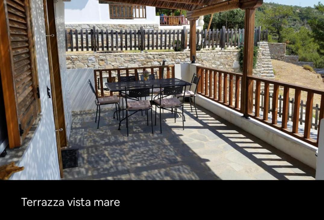 Apartamento Aliki House Exterior foto