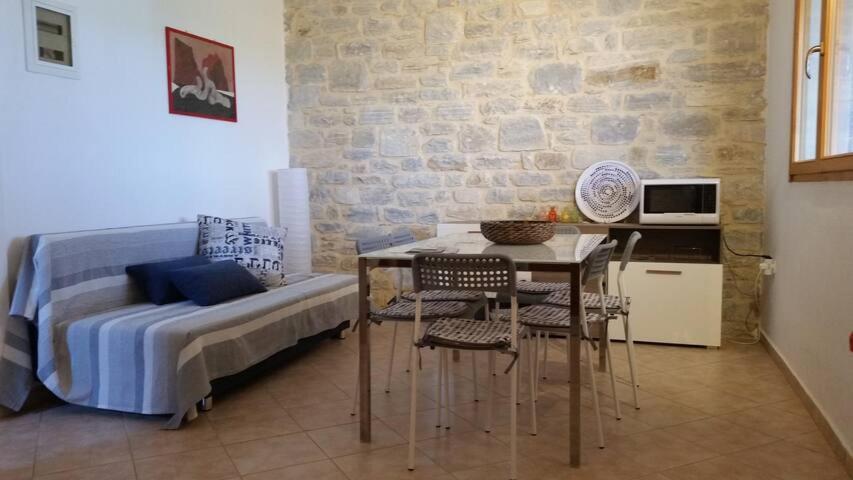 Apartamento Aliki House Exterior foto