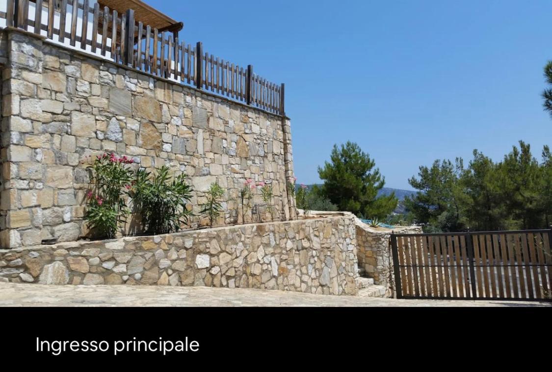 Apartamento Aliki House Exterior foto